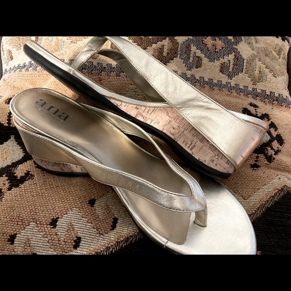 ANA SANDALS - Picture 4 of 7